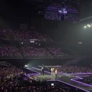 아스트로 콘서트 인스파이어 아레나 3층 310구역 + 플로어 1층 10열 시야 ( S25 울트라 바뀐 카메라...