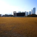 송도 달빛축제공원 실내농구장 | 인천 가을 여행 가볼만한곳 , 송도 달빛축제공원 펜타포트 단풍 산책로 추천 , 카라반 캠핑카 주차장