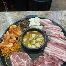 꽃돼지대패삼겹살 이미지