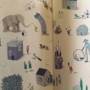 이상한 집 이미지