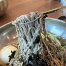 메밀꽃막국수 | 거제 사등 맛집 메밀꽃 인생 국수 녹진한 들깨 비빔막국수와 시원한 옹심이 칼국수 후기