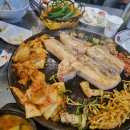 할매 솥뚜껑 삼겹살 이미지