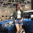 2017서울모터쇼 mini 부스 모델 고예슬 이미지