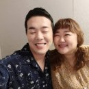 "갸름해진 턱선 강조하며"..홍윤화♥김민기, 꽁냥꽁냥 예비 부부 이미지