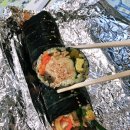 한입김밥 이미지