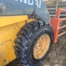 베일러 주식회사 | 한우농장 밥캣(Bobcat) S130 스키로더 타이어 교체! 10-16.5 현대 HL 390 타이어 12-16.5 출장교체 후기