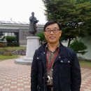 정지용 동상 이미지