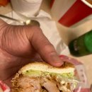 우리치킨 | 태국 방콕 KFC 사톤 방문기: 치킨, 치킨 버거 내돈내산 후기