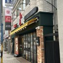 부산 양정 치킨신드롬 매장에서 갓나온 치킨에 맥주 내돈내산
