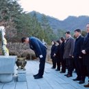 산업전사 위령탑 이미지