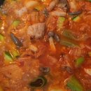 돼지고기듬뿍넣은김치찌개 | 애호박김치찌개 레시피 돼지고기 듬뿍 넣은 얼큰한 김치찌개 끓이는 법