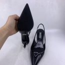 가죽 슬링백 제작 | 명품 프라다 페이턴트 가죽 슬링백 펌프스 후기 비브람 밑창보강 수선 -제이비안