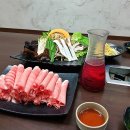 궁한스샤브샤브신제주점 이미지