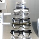 더아이웨어(THE EYEWEAR) 이미지