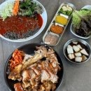 평화육남매왕족발 이미지