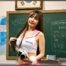 방은영 | 2014 사진영상기자재전 참관후기- 레이싱 걸 편