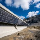 알프스 태양광발전소 이미지