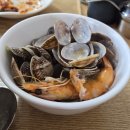 닐리리손칼국수 | [완정역 맛집] 겉절이가 완전 킥인 로컬 찐맛집 닐리리 손칼국수 후기