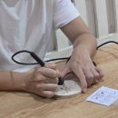 아크릴 캔버스화 그리기 이미지