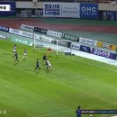 [안양 vs 서울] 이진용 백태클 경기 과열됩니다...gif 이미지