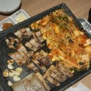 김치돌판삼겹살 | [신당역 맛집] 2003년 시작한 신당역 메트로삼겹살 — 돌판김치삼겹살 솔직 후기