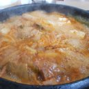 돌평양식 김치찌개 이미지