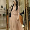 현대칼라매치 | 신혜선의 우아한 핑크룩! 아보아보(avouavou) 숄 칼라 크롭 울 실크 자켓 &amp; 요크 튤 스커트