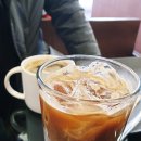 동백카페 - 여수시 자산4길 39 | 동백카페