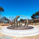 엽전조형물 이미지