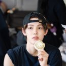 계절이 지나가는 하늘 이미지