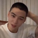 까까머리 | 차은우, 까까머리 군 입소 현장...훈련병들 사이에서 빛나는 입소