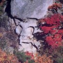 한국의 살아 숨을 쉬는 것 같은 큰 바위 얼굴들 이미지