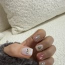 여니커피 | 안산중앙동 네일 여니뷰티 겨울네일 추천 이달의 아트