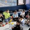 아이들이야기1관어학원 | 아이들이 웃음으로 하나 된 하루 과자파티 &amp; 영화상영 후기