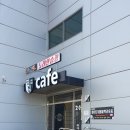 화이트카페블랙라운지 이미지
