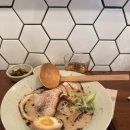 학동199 | [논현/학동] 토가라시 - 돈코츠라멘이 계속 생각나는 정통 라멘 맛집