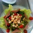 croûton salade(크루통 살라드) ; 빵조각 샐러드 이미지