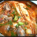 묵은지감자탕 이미지