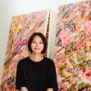 미술시장 | 손가락으로 꽃 그리는 거리화가 '롯카쿠 아야코', MZ세대 영웅되다! 이미지