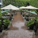 꿈꾸는 책가방(초2) | 홀리데이인 사누르 조식 후기 | 작지만 알찬 루프탑 수영장까지, 가족여행 완벽 가이드