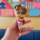 요리하는 남성을 위한 건강한 한끼 이미지