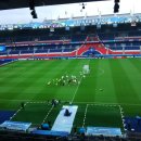 파리 - 파르크 데 프랭스 스타디움 ( 47,929 ) 이야기와 전경 사진 이미지