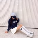 스웨그골프 | 고엑스오(GOXO) 골프웨어 여성 가을 라운딩룩 모자 맨투맨 스커트 코디