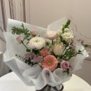 우리꽃집 | [송파 꽃집 하비오플라워바이수] 집에서 즐기는 벚꽃 꽃다발 후기