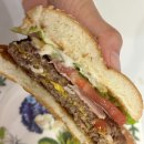 맥도날드 부산수영SK DT점 | 맥도날드 메뉴 추천, 베이컨 토마토 디럭스(베토디) 배달 후기 (맛, 칼로리)