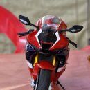 CBR 1000RRR~~완성 이미지