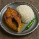 강가에 작은식당 이미지