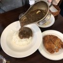 로얄싸롱(Royal Saloon)