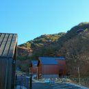 (최신 휴양림 리뷰)거창항노화힐링랜드-Y자 출렁다리;등산과 휴식의 조화;숙박객의 여유로운 등산;거창...