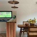 창가의 풍경 이미지